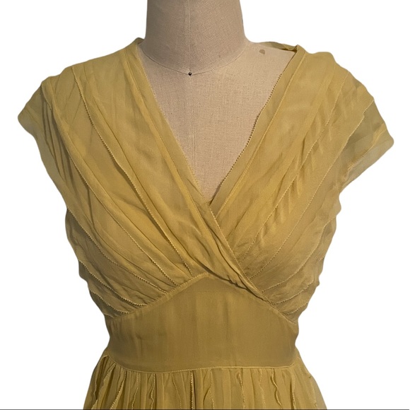 DKNY Yellow Chiffon Dress Size 4 - Picture 2 of 9
